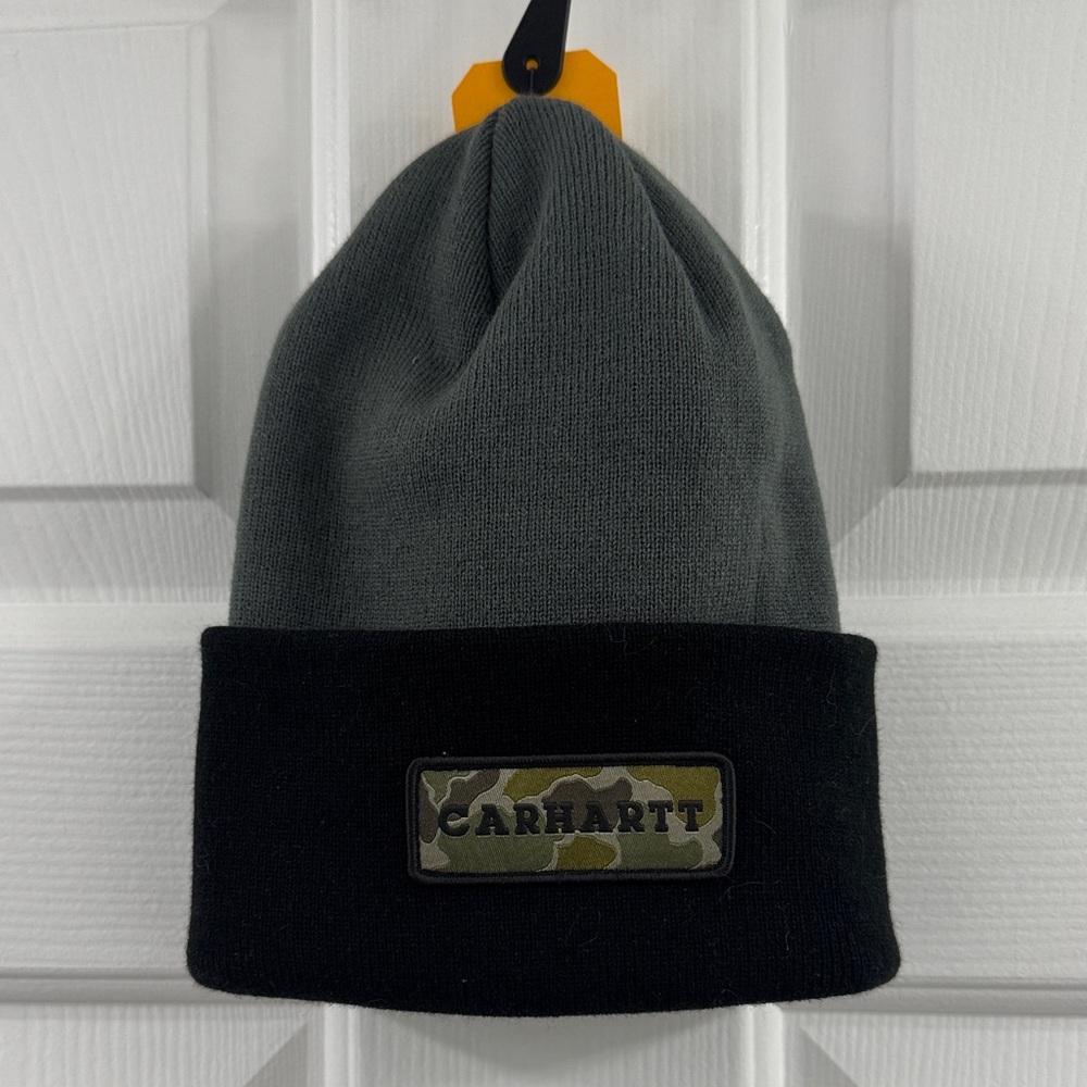 Carhartt Two-Tone Beanie in Dark Gray and Black